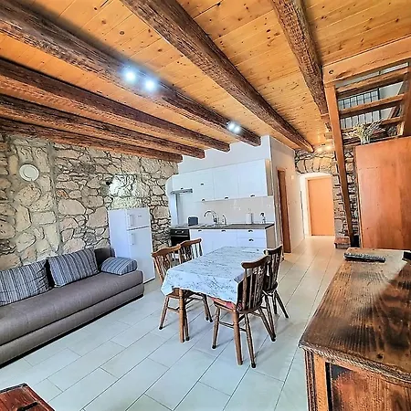 Island Stone Punat